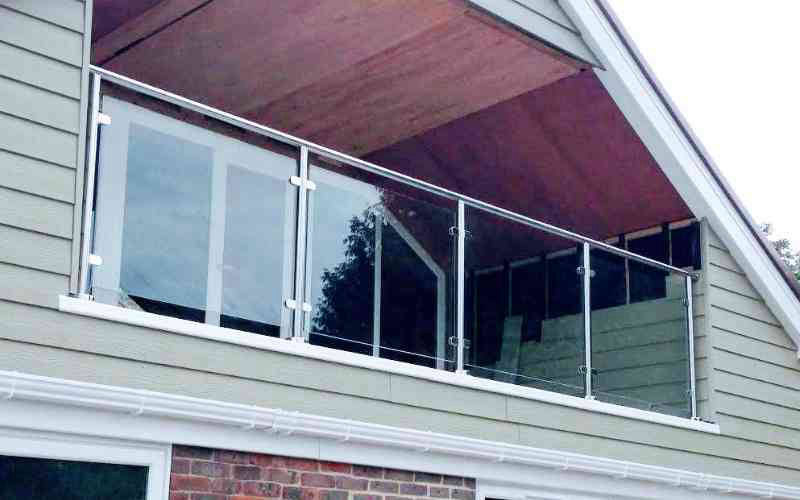 Stainless steel railings with glass and top rail balcony